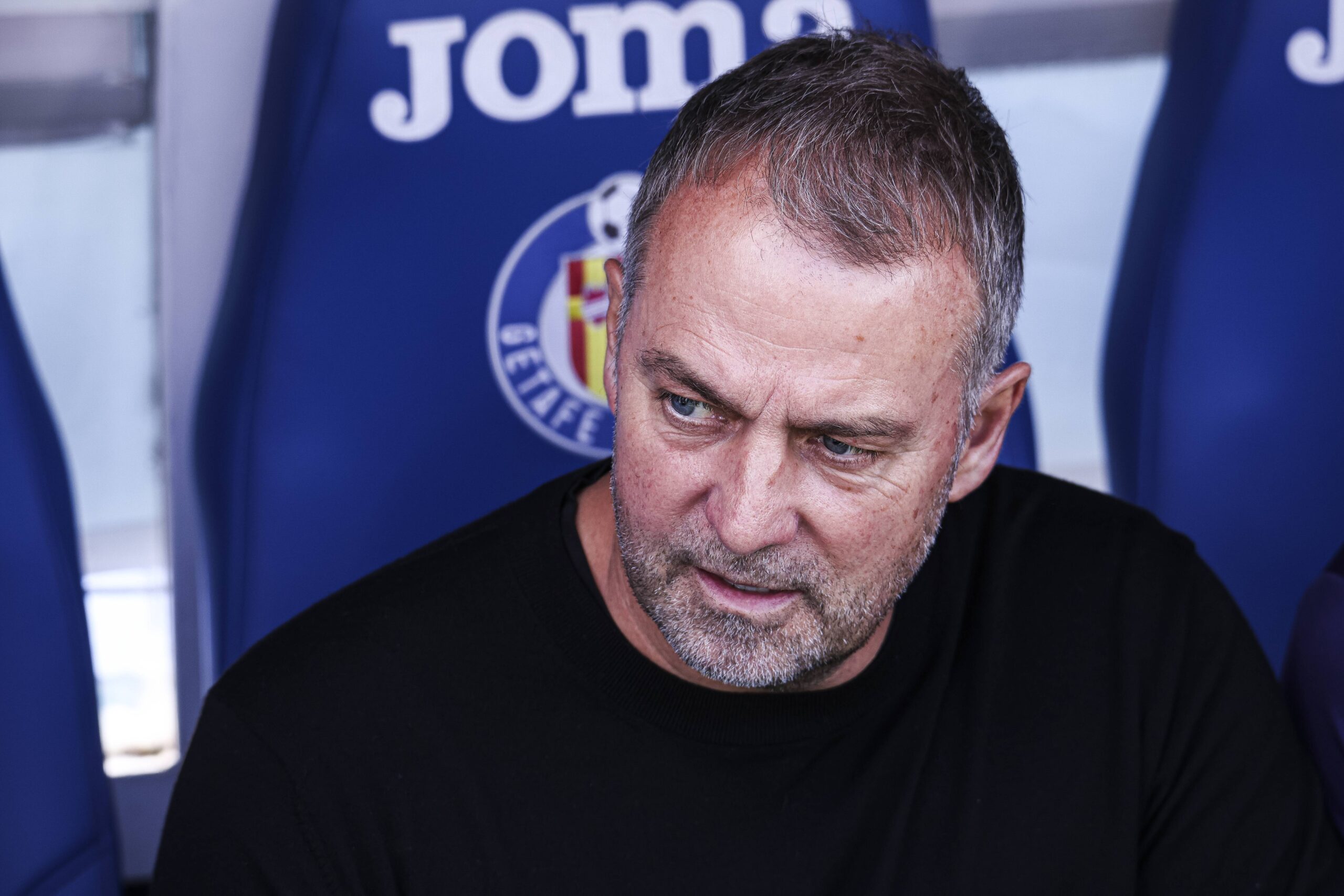 L'allenatore del Barcellona Hansi Flick