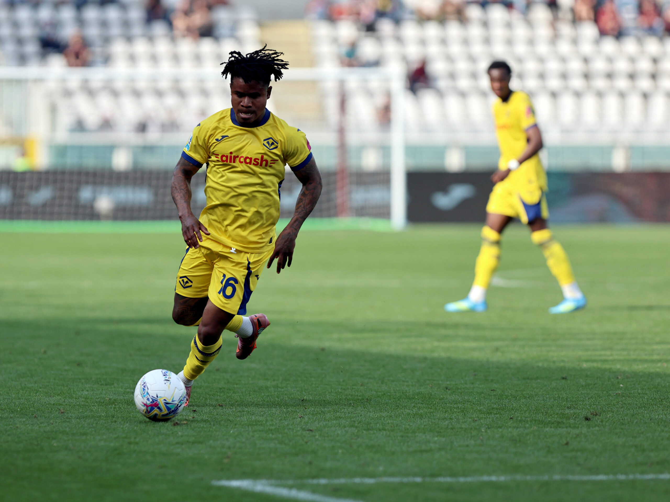 Gift Orban, prima stagione con la maglia del Verona