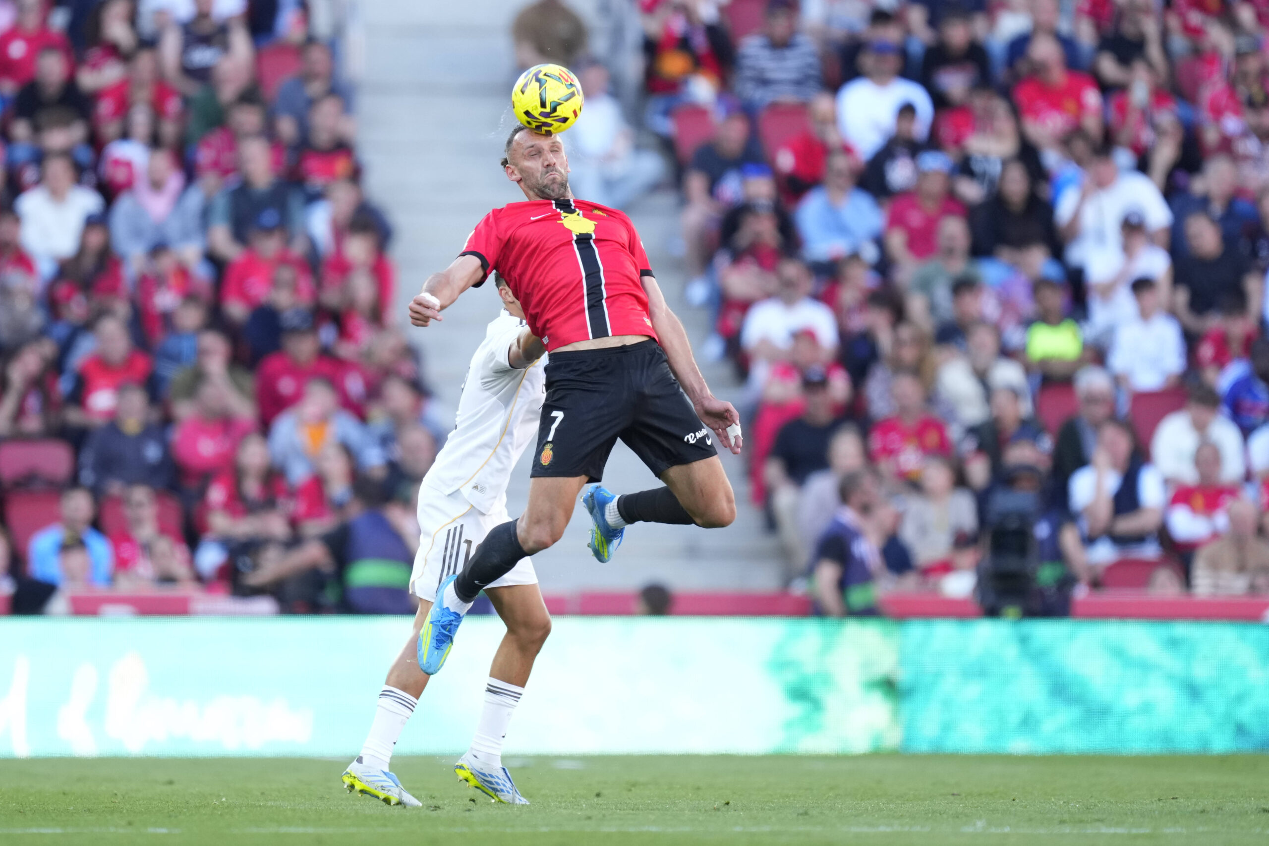 Vedat Muriqi attaccante del Mallorca