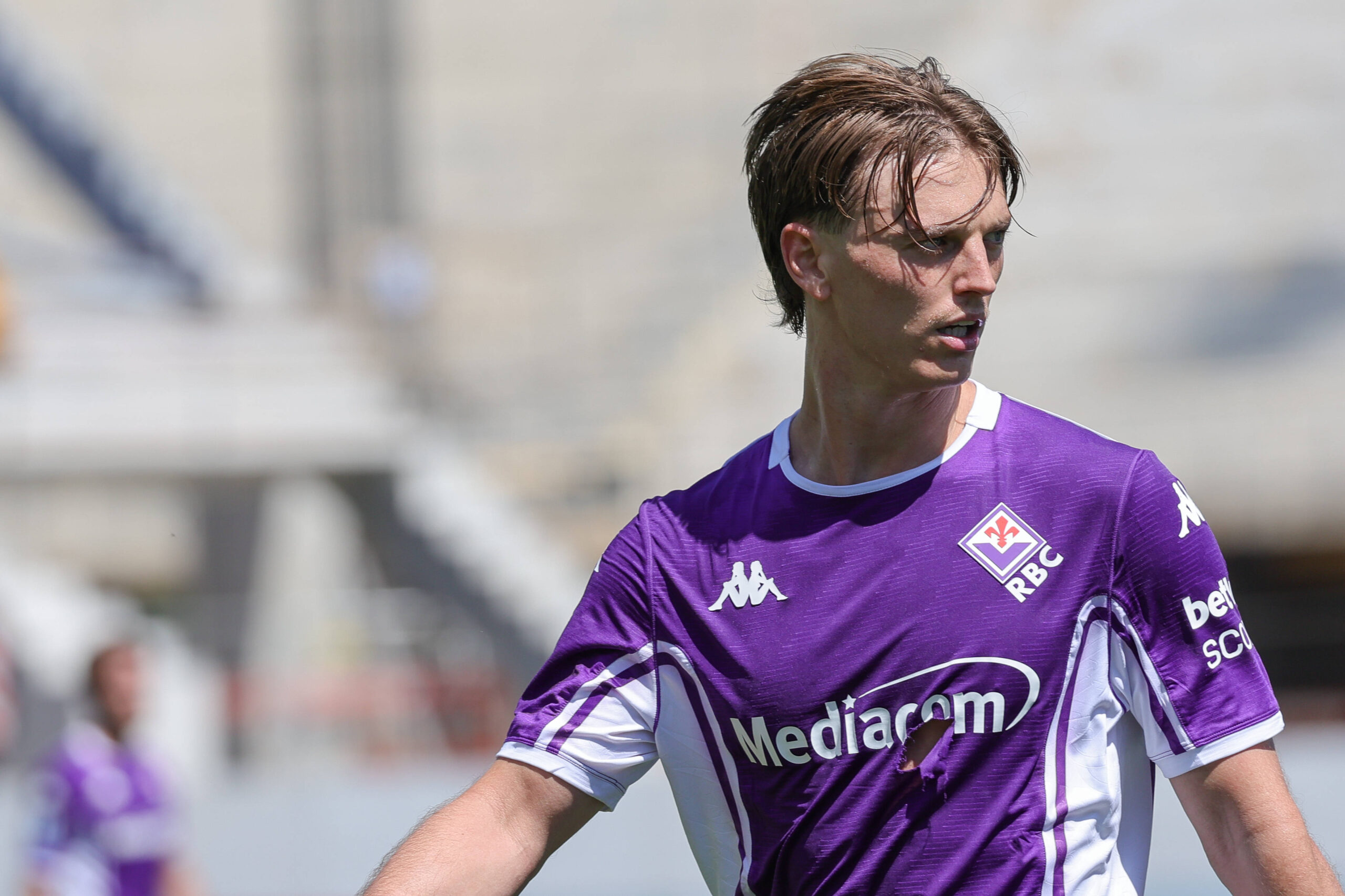Albert Gudmundsson in uscita dalla Fiorentina?