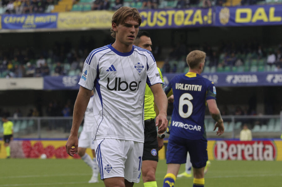 Nico Paz vuole restare al Como
