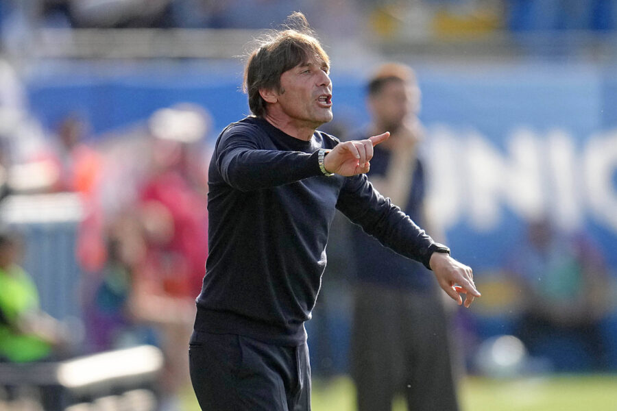 Conte durante Como-Napoli