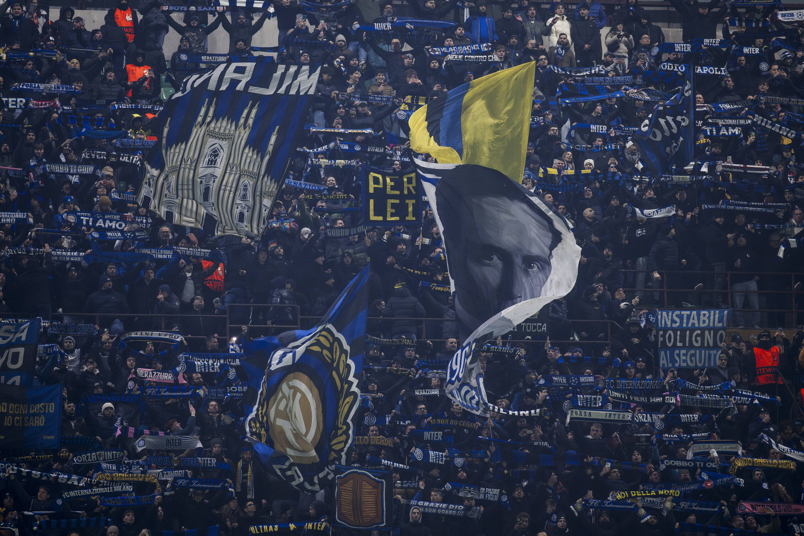 Curva Nord Inter