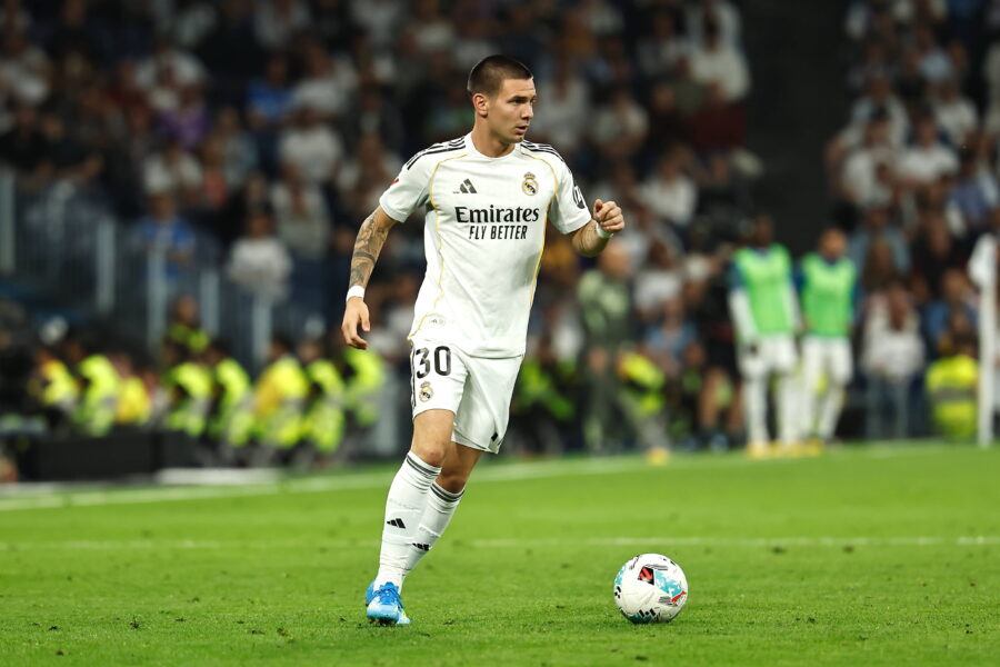 Franco Mastantuono ina zione con il Real Madrid