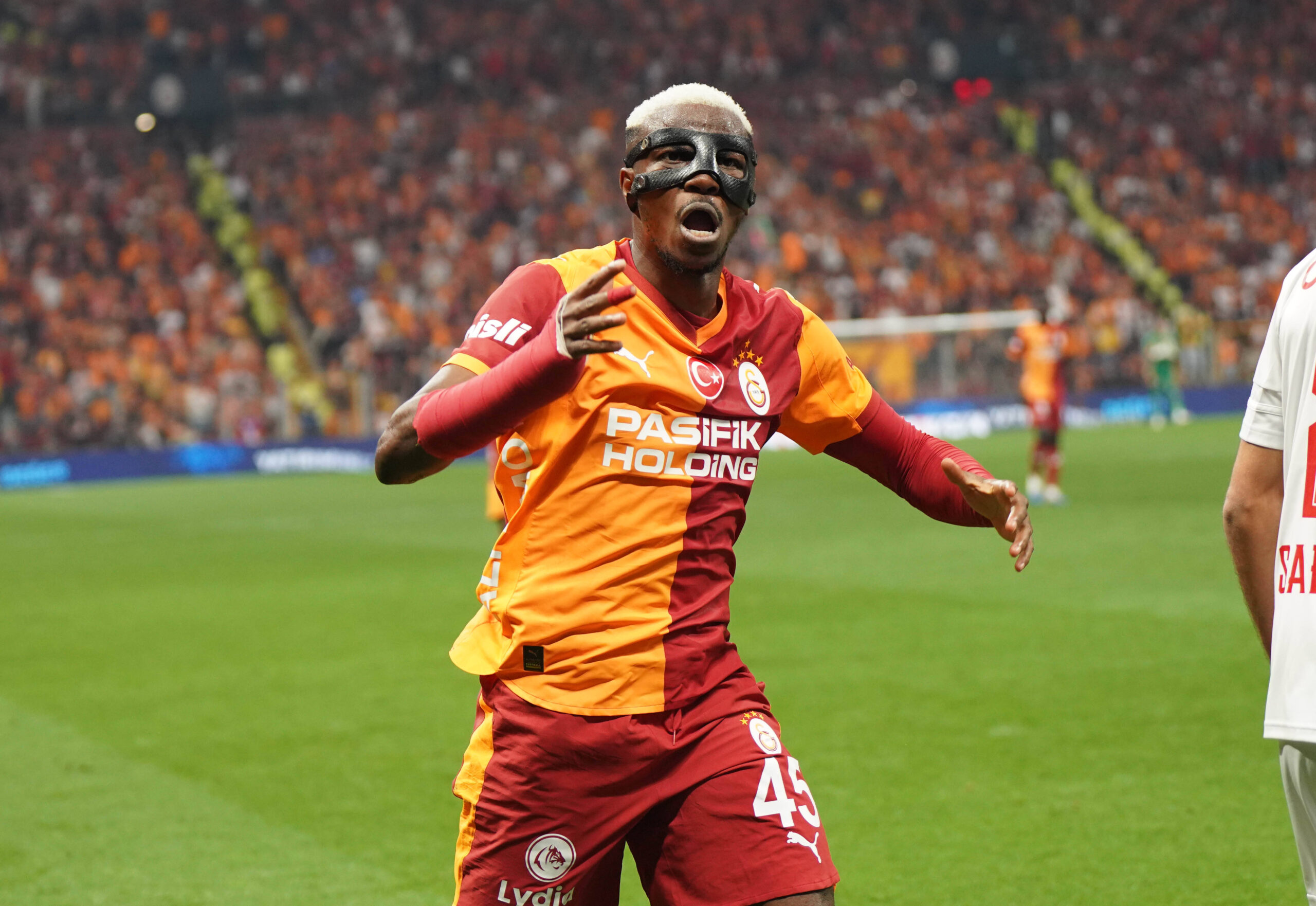 Victor Osimhen può lasciare il Galatasaray