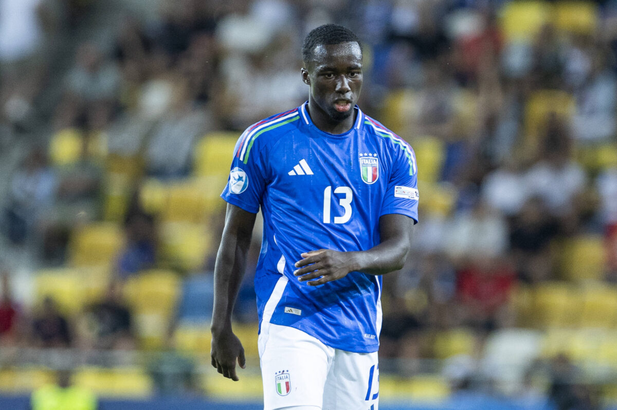 michael kayode terzino destro dell'italia under 21