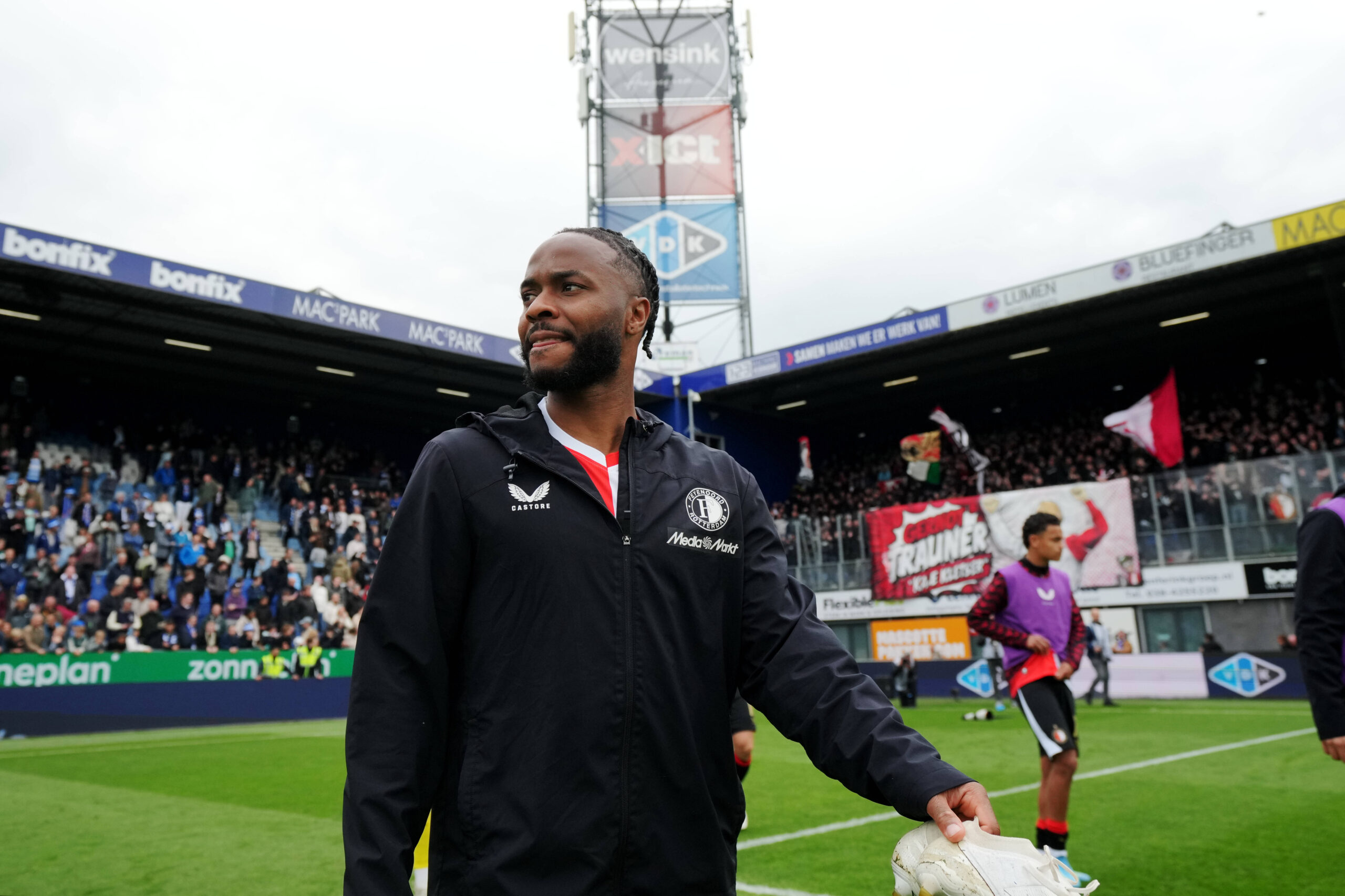 Sterling arrestato in Inghilterra