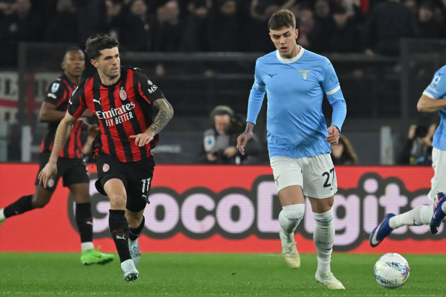 Daniel Maldini in azione contro il Milan