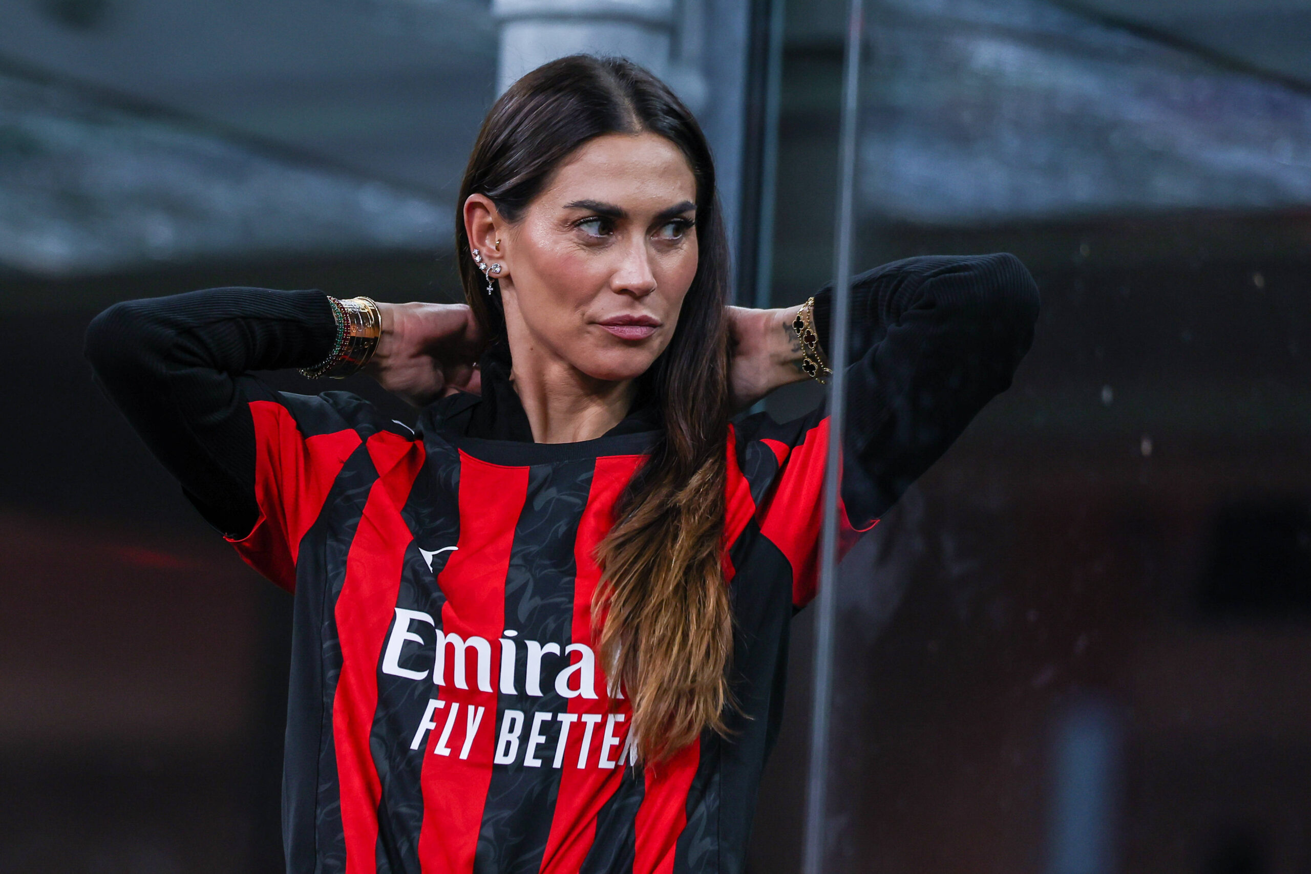 Melissa Satta in tribuna a seguire il Milan