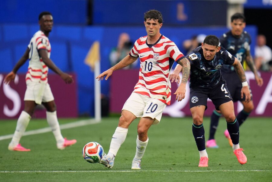 Christian Pulisic durante America-Paraguay