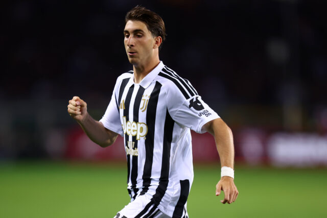 Fabio Miretti vicino al Bologna