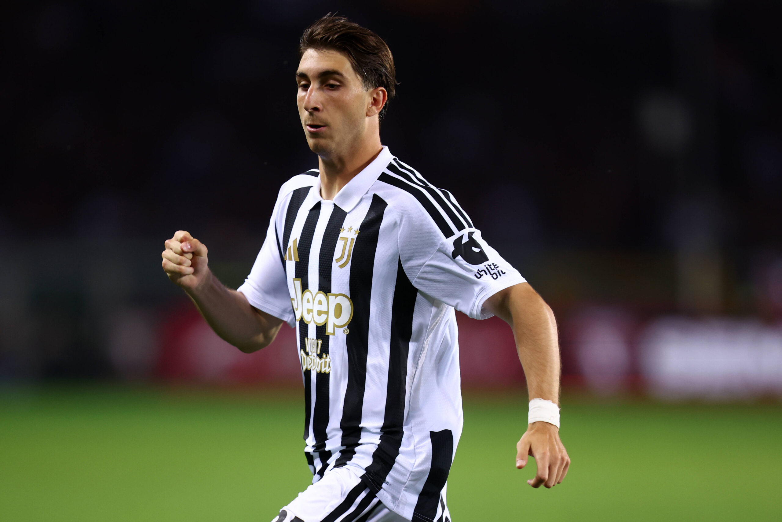 Fabio Miretti vicino al Bologna