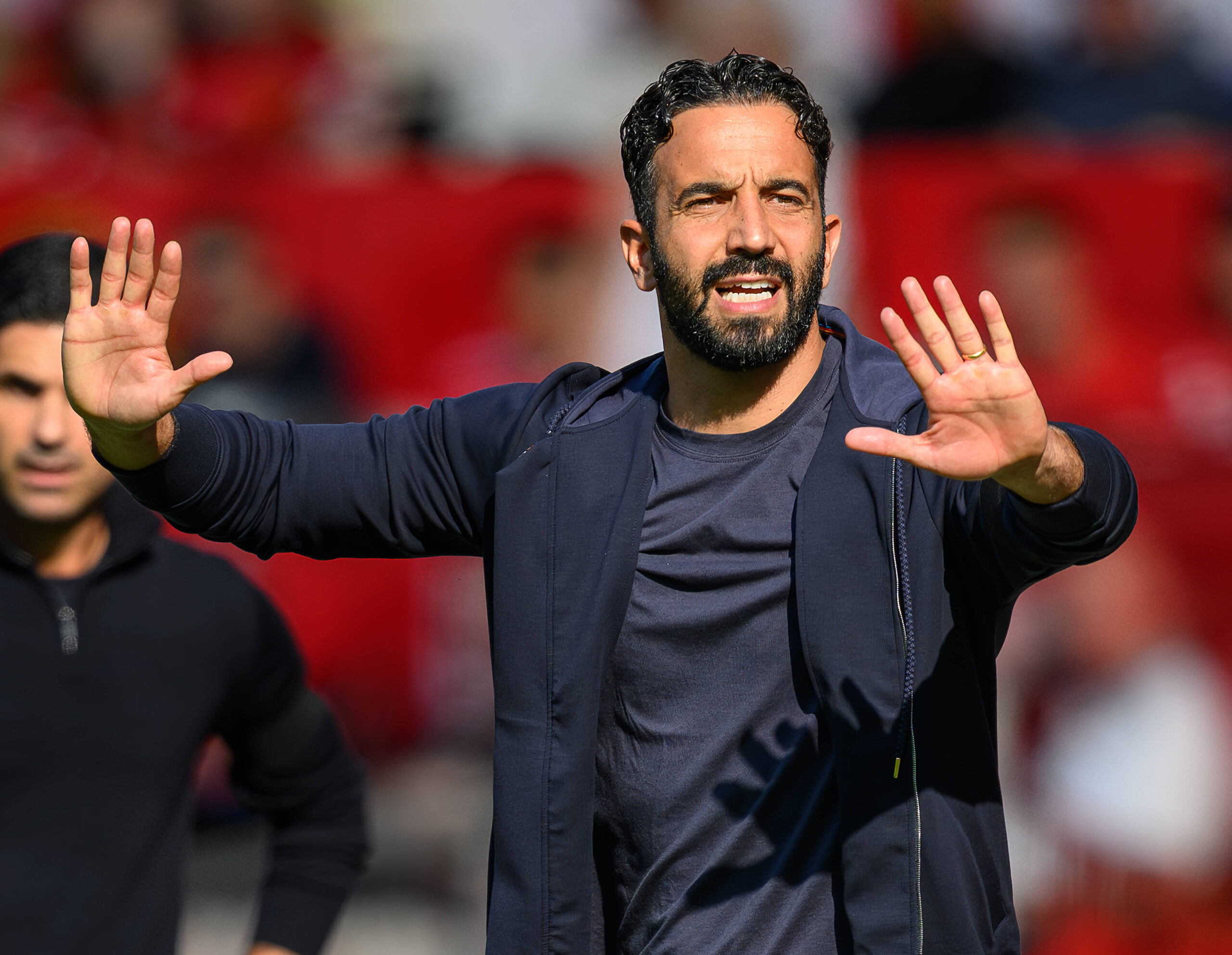 Ruben Amorim vicino alla panchina del Milan