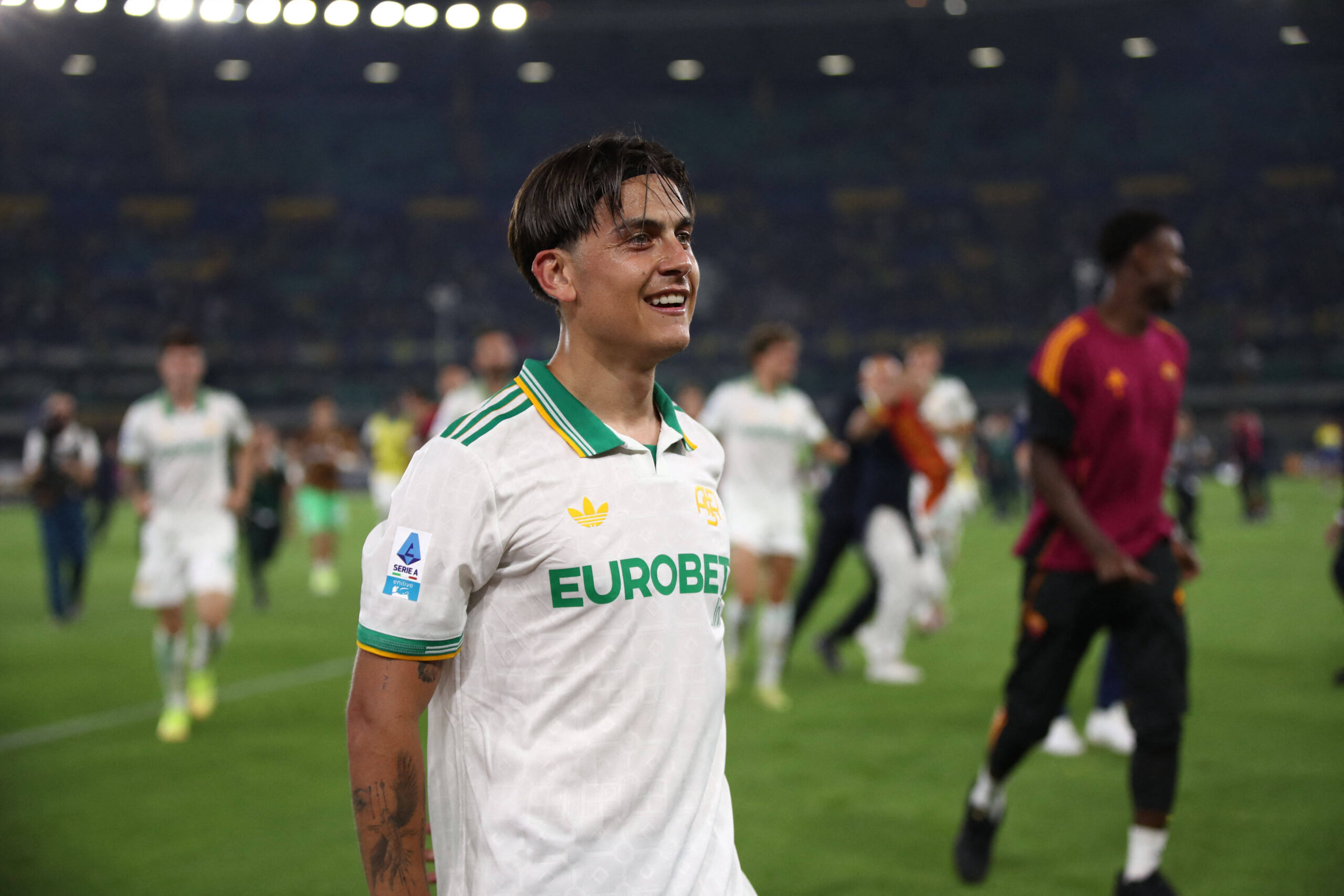 Dybala esulta con la Roma