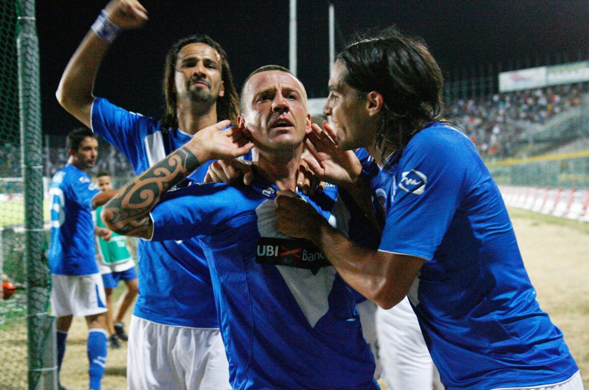 Flachi con la maglia del Brescia