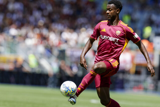 Evan Ndicka sondato dall'Inter