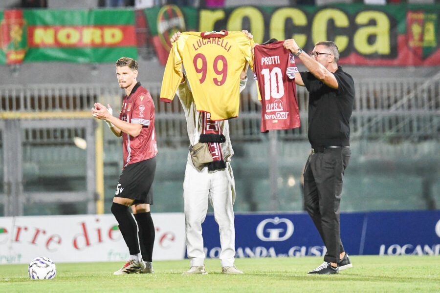 Dedica Lucarelli a Igor Protti