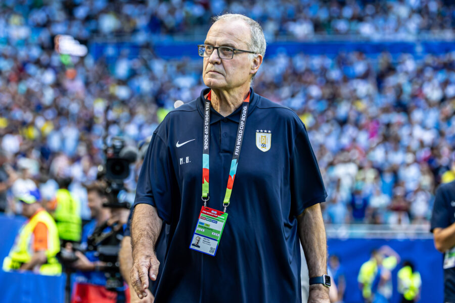 Lo spogliatoio dell'Uruguay contro il ct Bielsa