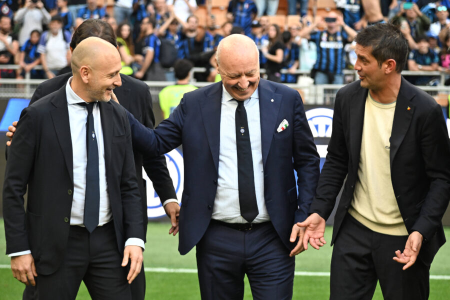 cambia la strategia dell'Inter per la fascia destra?