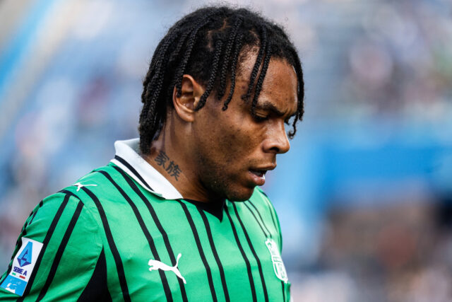 Lauriente durante un match con il Sassuolo