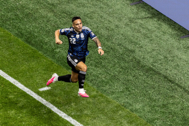 Lautaro Martinez in panchina contro la Spagna