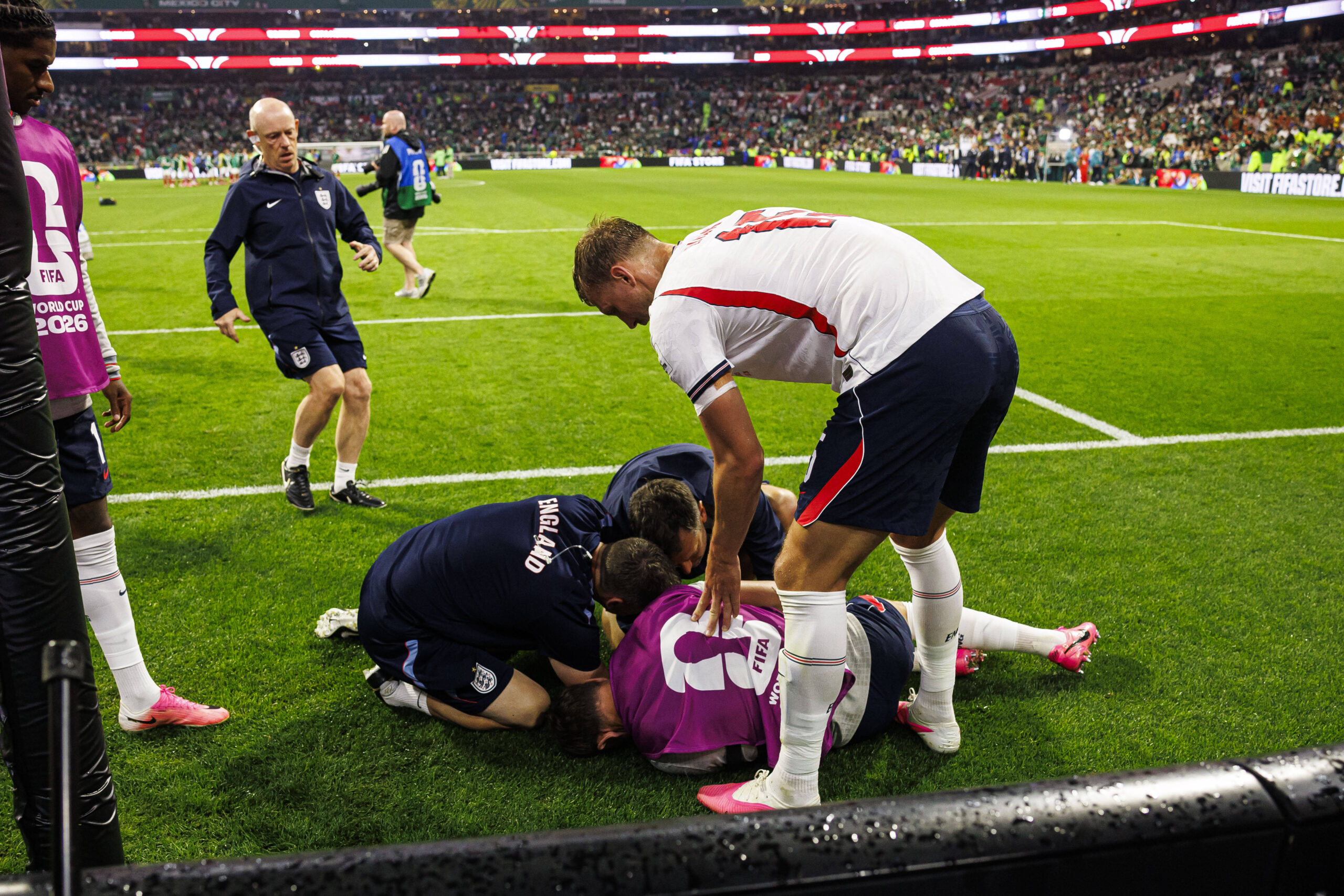Infortunio al polso per Jordan Henderson