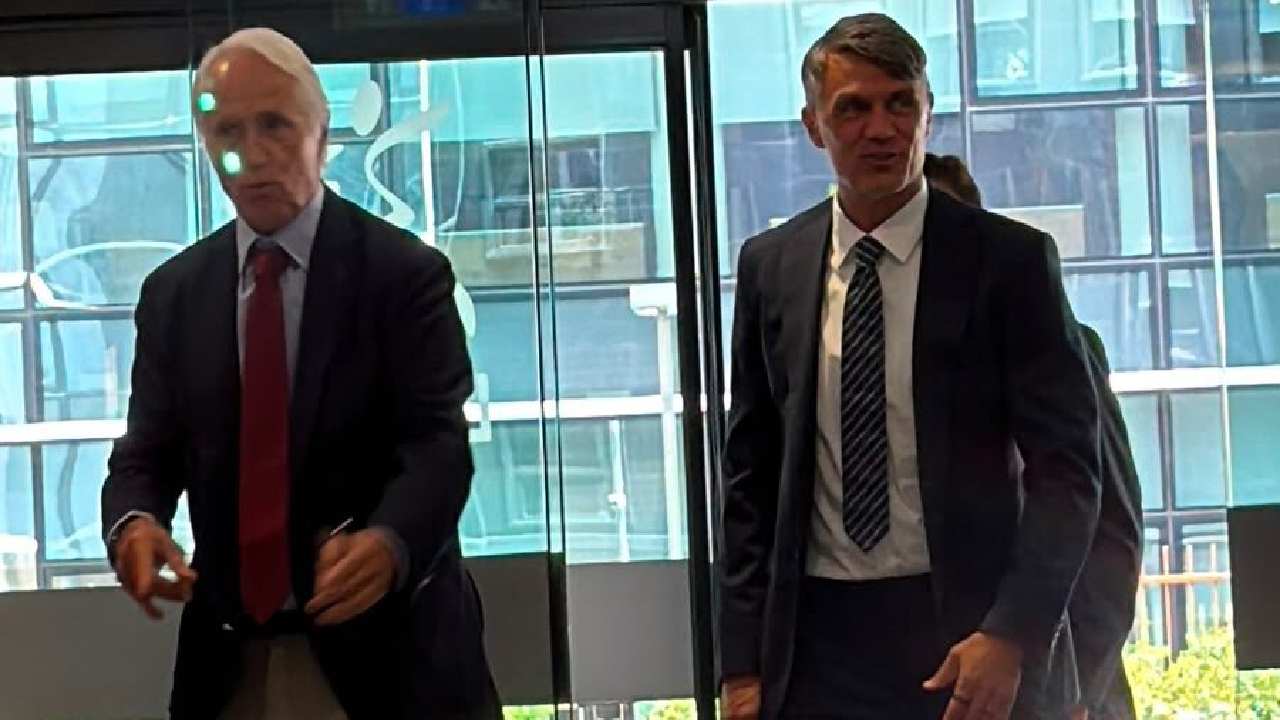 Maldini e Malagò alla riunione di Lega