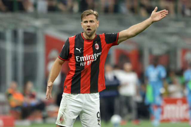 NICLAS FULLKRUG durante una partita con il Milan