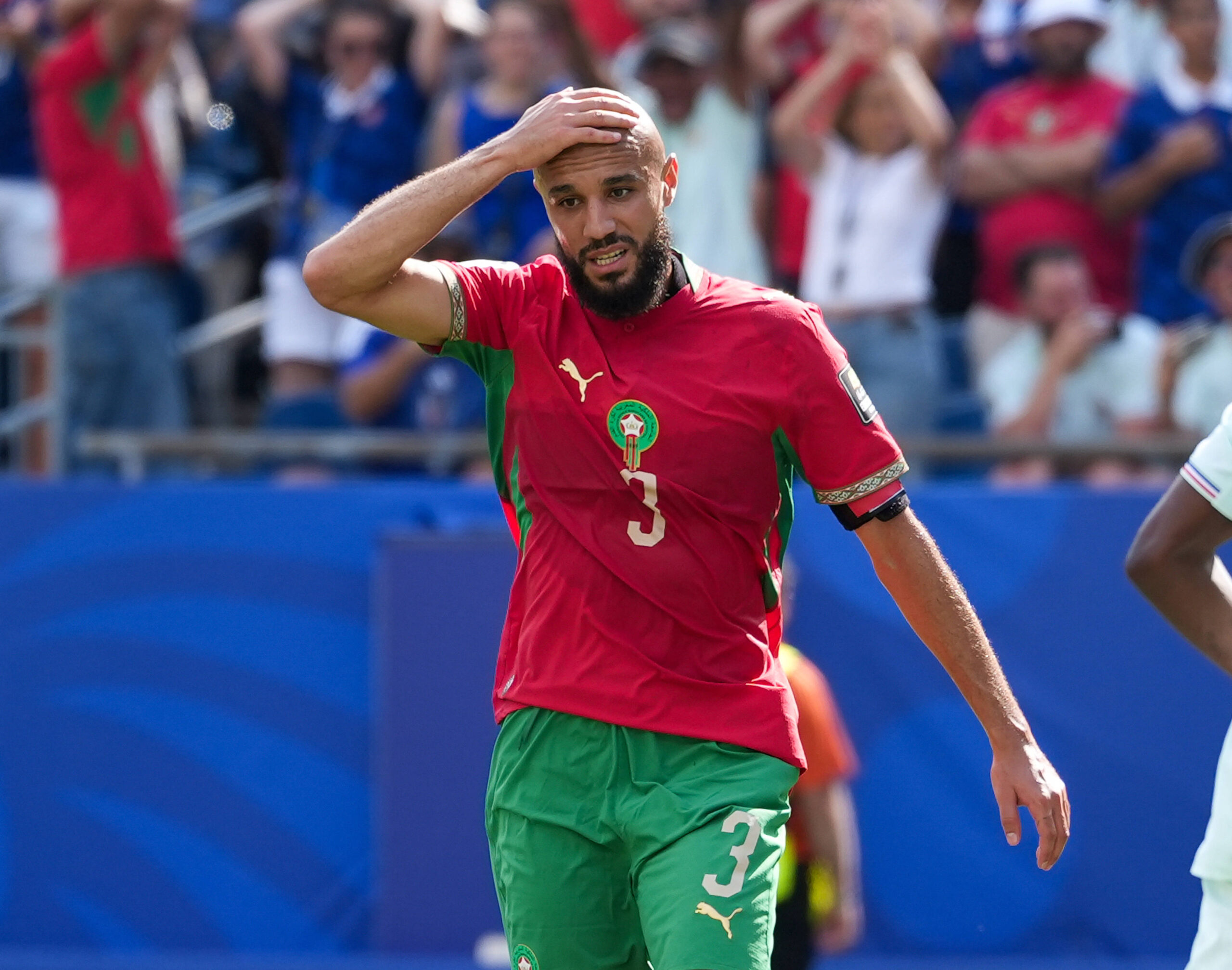 Il Milan prepara l'assalto a Mazraoui