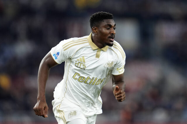 Rafiu Durosinmi con la maglia del Pisa