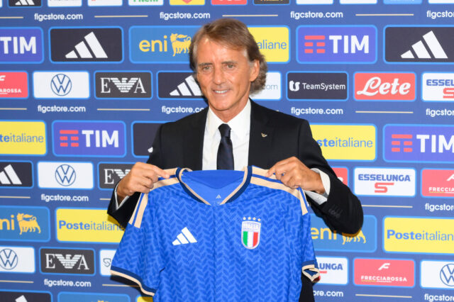 Roberto Mancini con la maglia della Nazionale