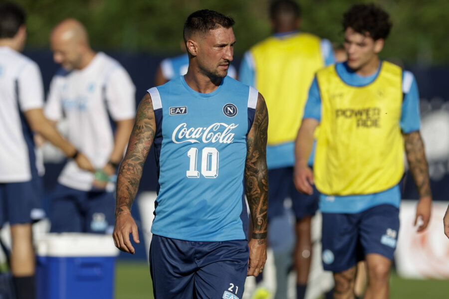 Matteo Politano in allenamento a Dimaro