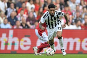 Douglas Luiz può lasciare la Juventus