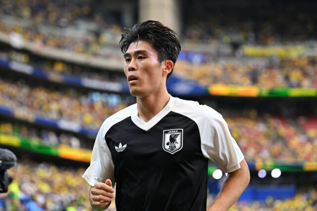 Takehiro Tomiyasu vicino al Venezia