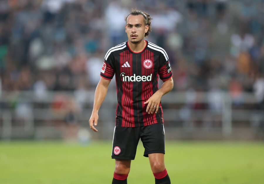 Arthur Theate può tornare al Bologna