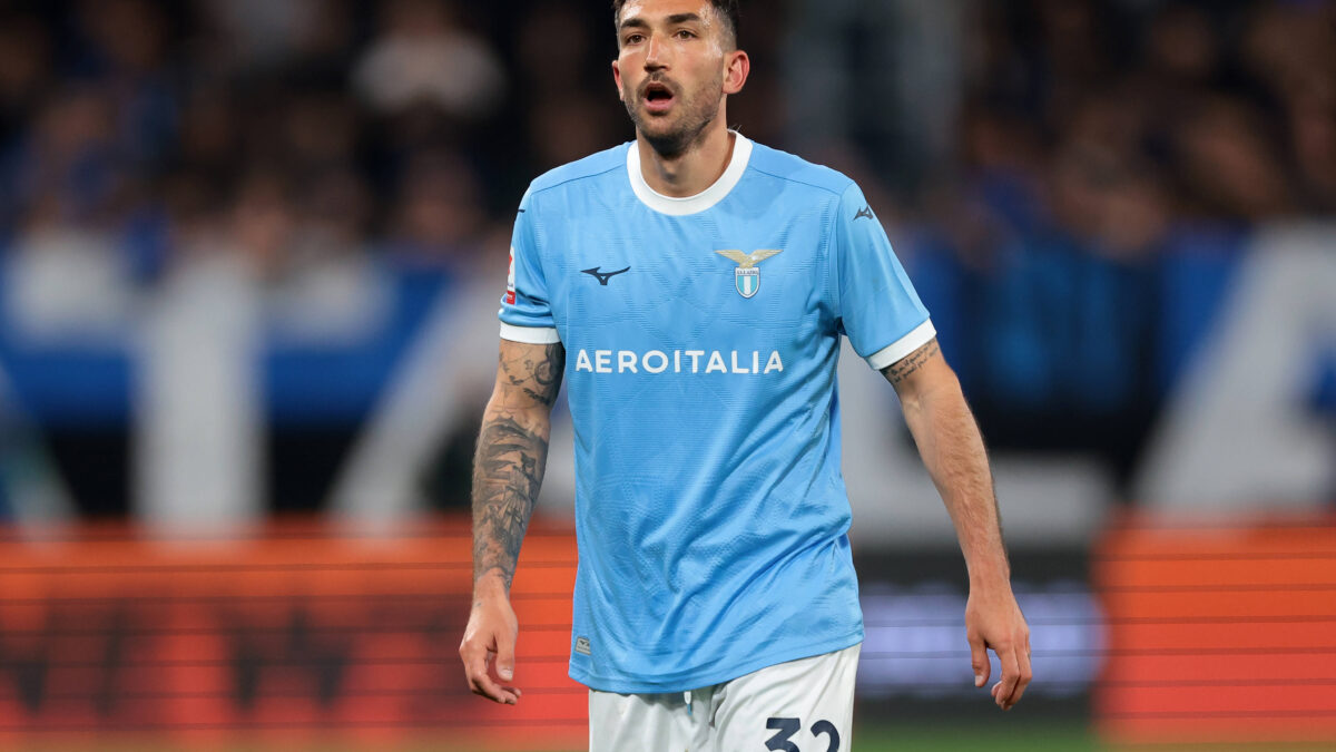 Cataldi in azione con la Lazio