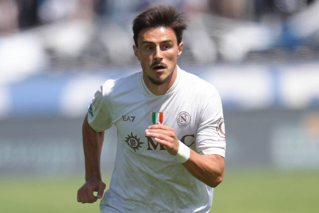 Elmas con la maglia del Napoli
