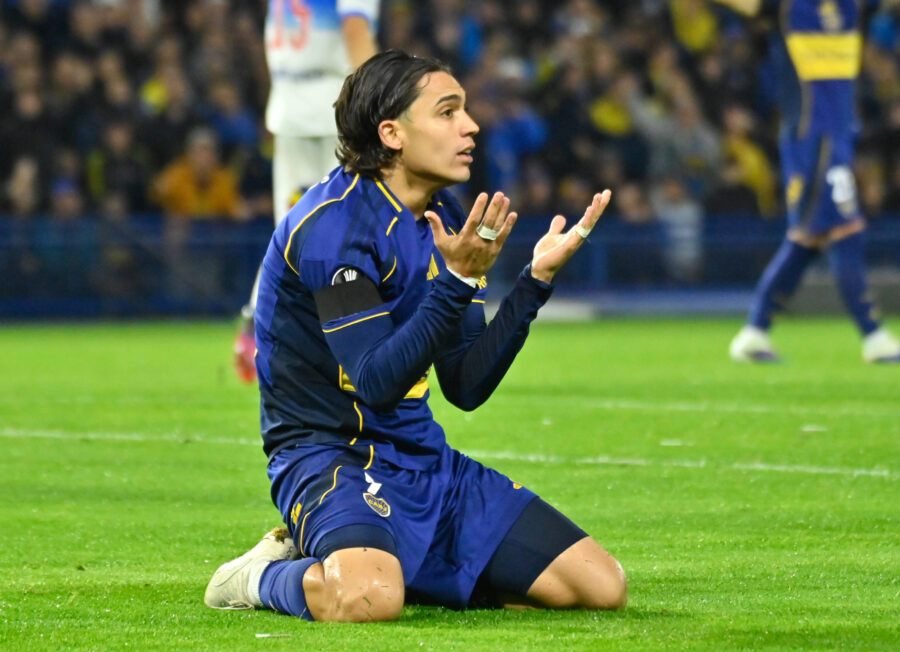 Il Parma si inserisce per Zeballos