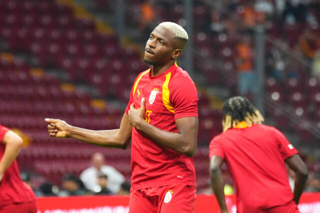 Osimhen con la maglai del Galatasaray