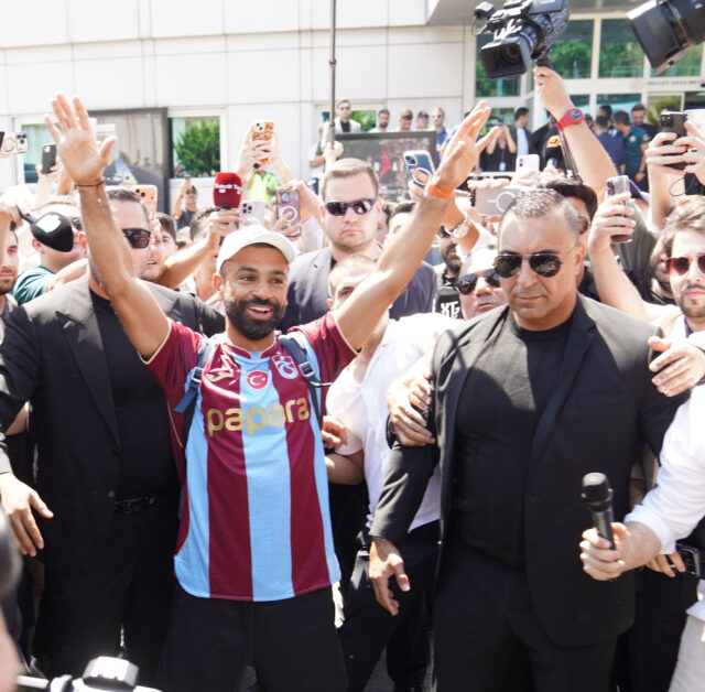 Salah con la maglia del Trabzonspor