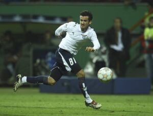 Simone Del Nero in azione con la Lazio
