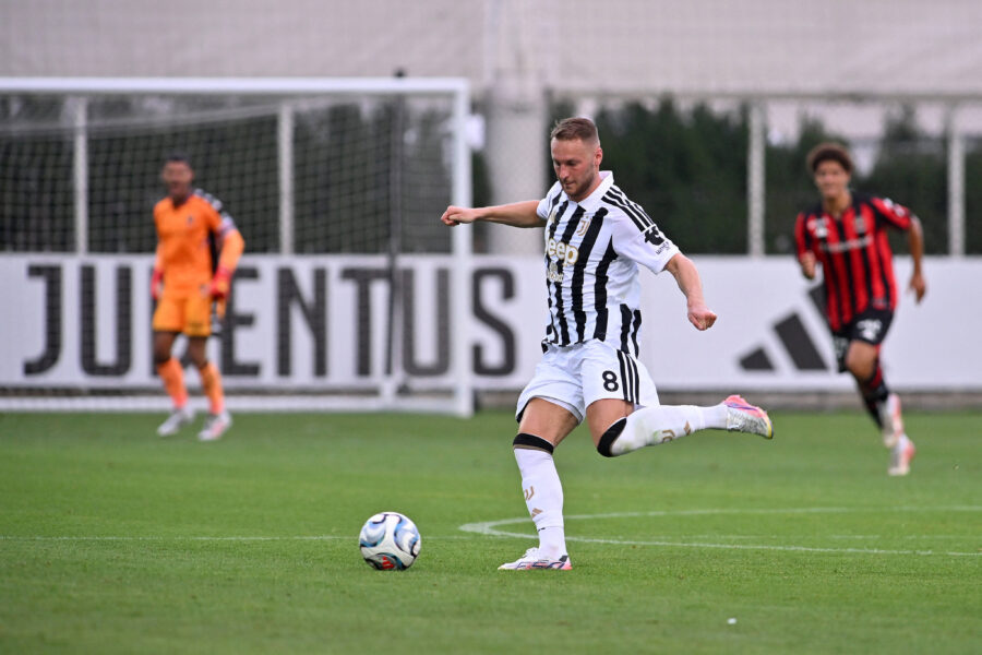 Koopmeiners in azione con la Juventus