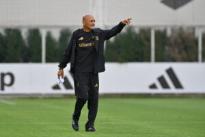 SOCCER - Friendly Match - Juventus vs. OGC Nice Photo by IPA ABACAPRESS.COM87144626 - Luciano Spalletti, head coach of Juventus FC, during a 2026 27 preseason friendly match between Juventus FC and OGC Nice at the Continassa Training Center on July 31, 2026, in Turin, Italy — Photo by Giuliano Marchisciano Torino Italy PUBLICATIONxNOTxINxFRAxUK Copyright: xIPAxSport ABACAx