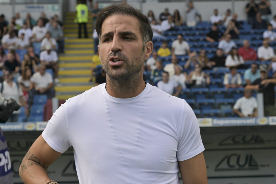 La tripla clausola del contratto tra fabregas e il Como