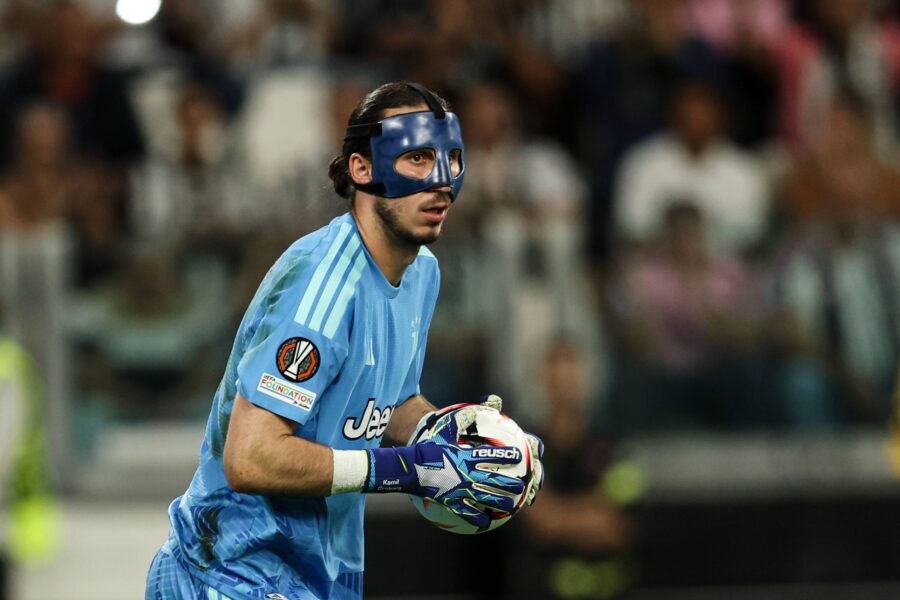 Grabara durante Juventus-Nec