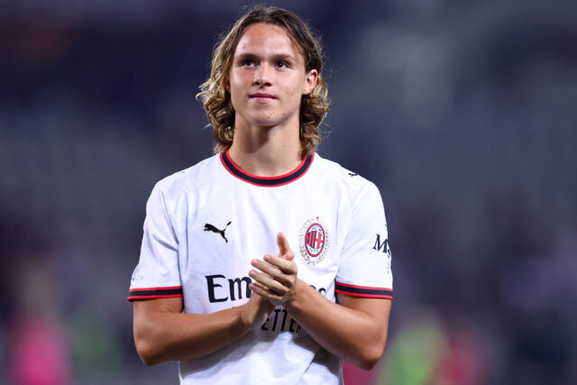 Comotto centrocampista del Milan